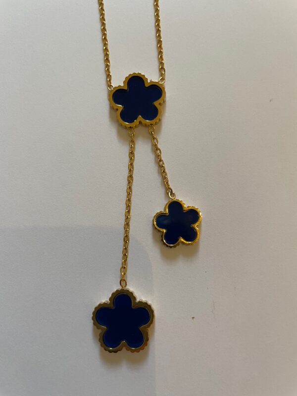 Flower Design Necklace