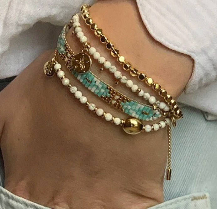 Visible Silver Beaded Bracelet