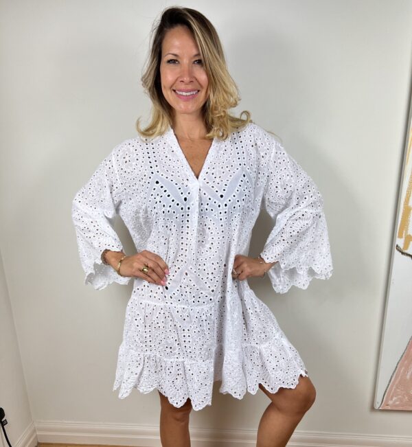 Broderie Anglaise Tiered Tunic Dress in White